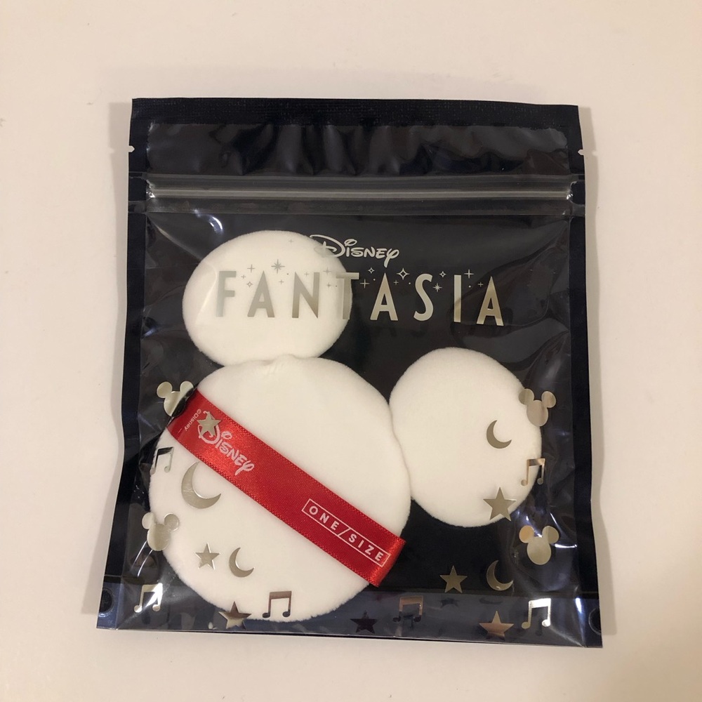Disney Fantasia & One Size Face Puff NWOT